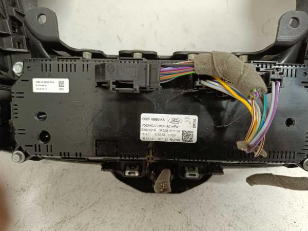 BOUTON CHAUFFAGE FORD TRANSIT 2014+ - Vue 3